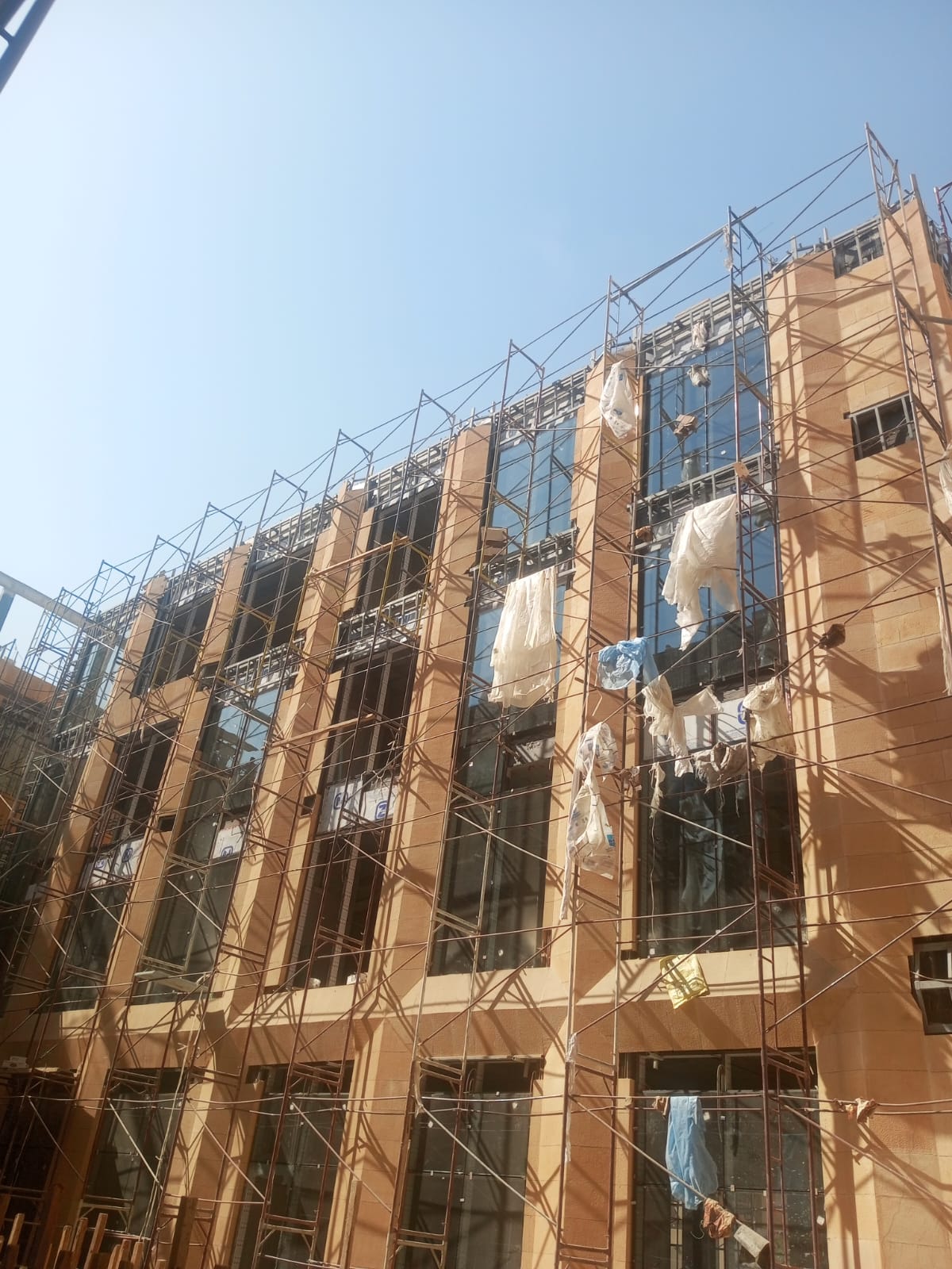 ترميم وتجديد المباني